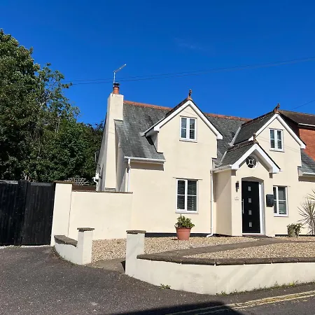 Monty Cottage, Exmouth Coastal Boutique House Exterior photo