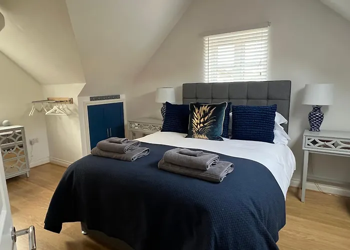 Monty Cottage, Exmouth Coastal Boutique House
