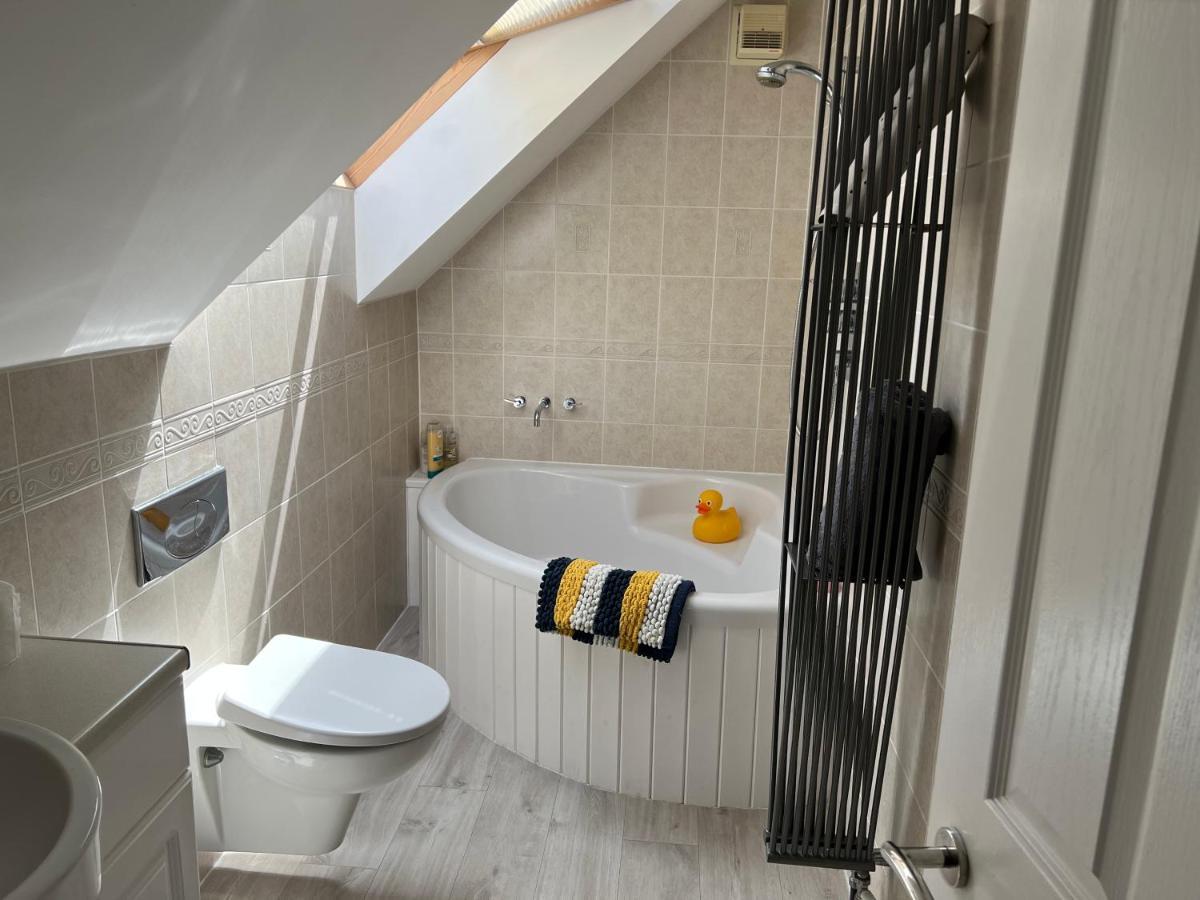 Monty Cottage, Coastal Boutique House Holiday home