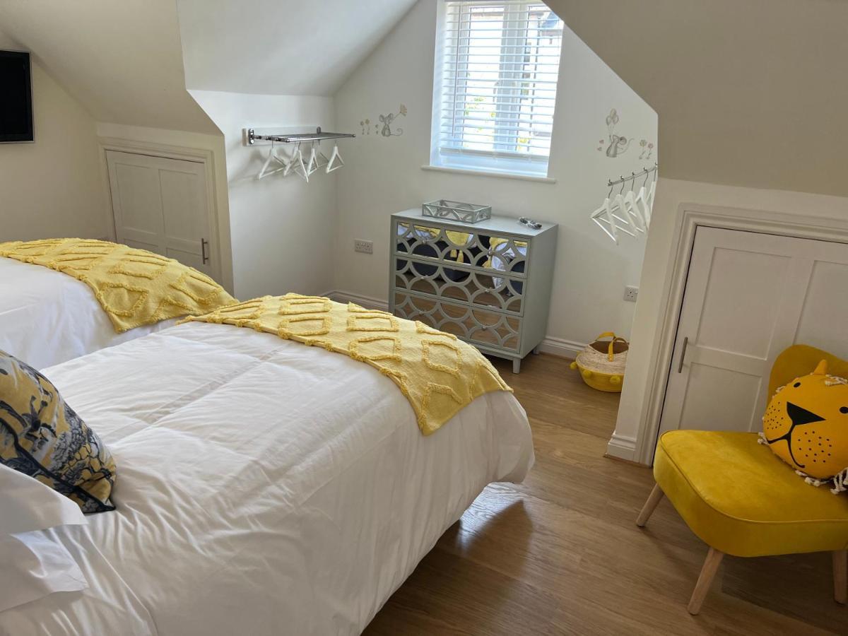 Monty Cottage, Coastal Boutique House Exmouth