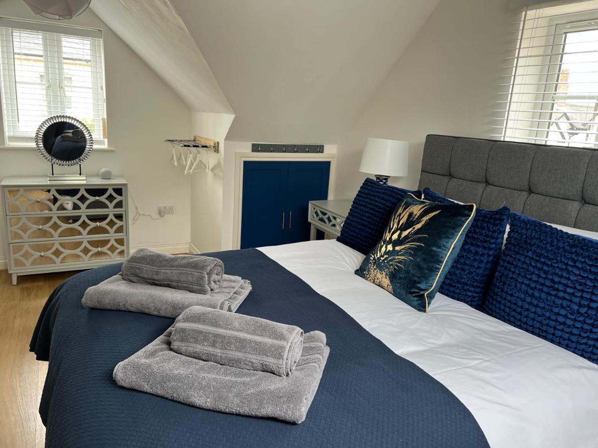 Monty Cottage, Coastal Boutique House